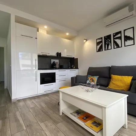 Fantastic At * Maspalomas (Gran Canaria)